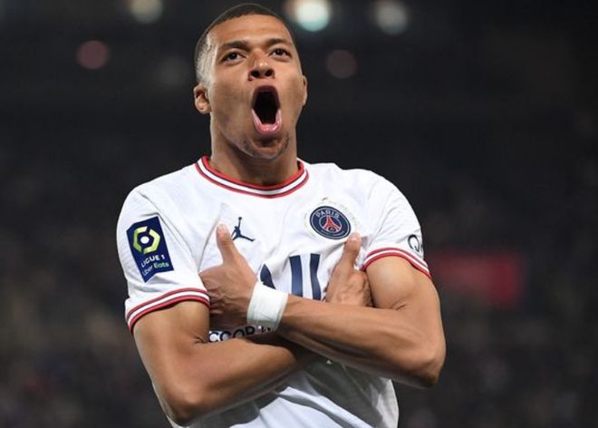 赫内斯：拜仁曾有盖德-穆勒等一众神锋，凯恩绝不逊色于他们