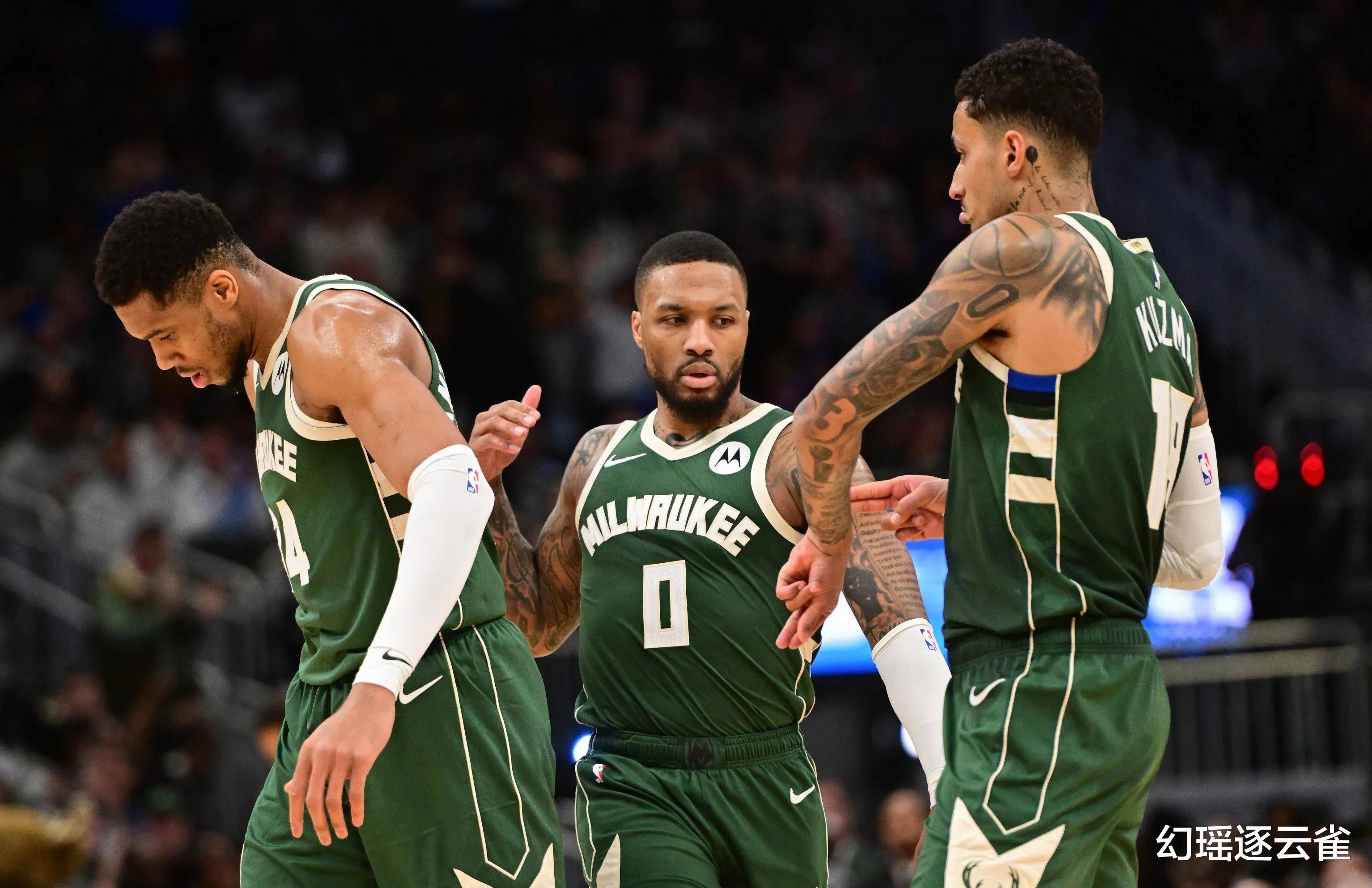 邓弗里斯：希望两到三周内复出，我们的球队就像一个大家庭（邓弗里斯：力争两三周内回归，球队就像一家人）