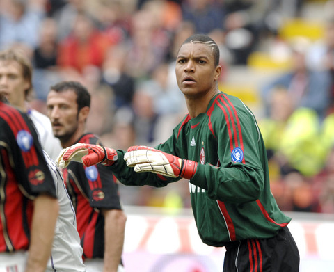 徐正源：成都首次踢亚冠当然会感到困难，我们会努力争取晋级（徐正源：成都亚冠处子战困难在所难免，我们将全力以赴冲击晋级）