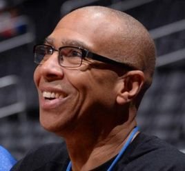 阿利松妻子晒术后照，阿利松此前因个人事务返回巴西（阿利松因私返巴西，妻子分享术后照片）