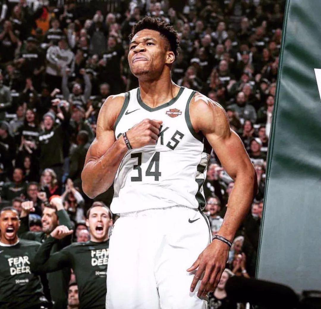 雷霆伤病更新：哈滕右小腿肌肉拉伤，10-14天后复查（雷霆官方伤情：哈滕右小腿肌肉拉伤，10-14天后再评估）