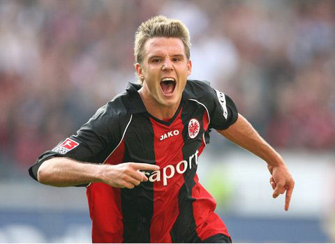 4场狂轰137分！哈登三节31分无奈打卡 快船13人轮换11人得分个位数（四战合计137分！哈登三节31分被迫打卡，快船13人出场11人得分未上双）