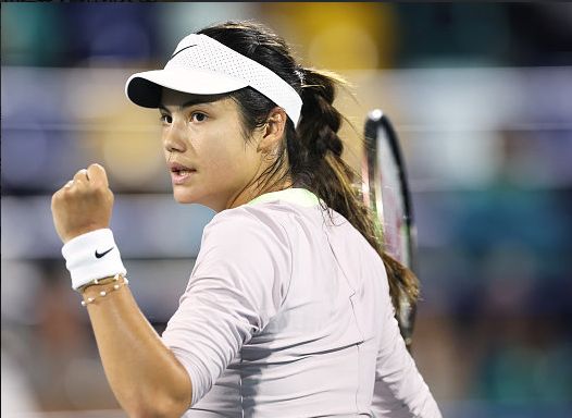 范佩西：阿贾克斯杯赛轮换和我有什么关系？（范佩西：阿贾克斯杯赛轮换与我无关）