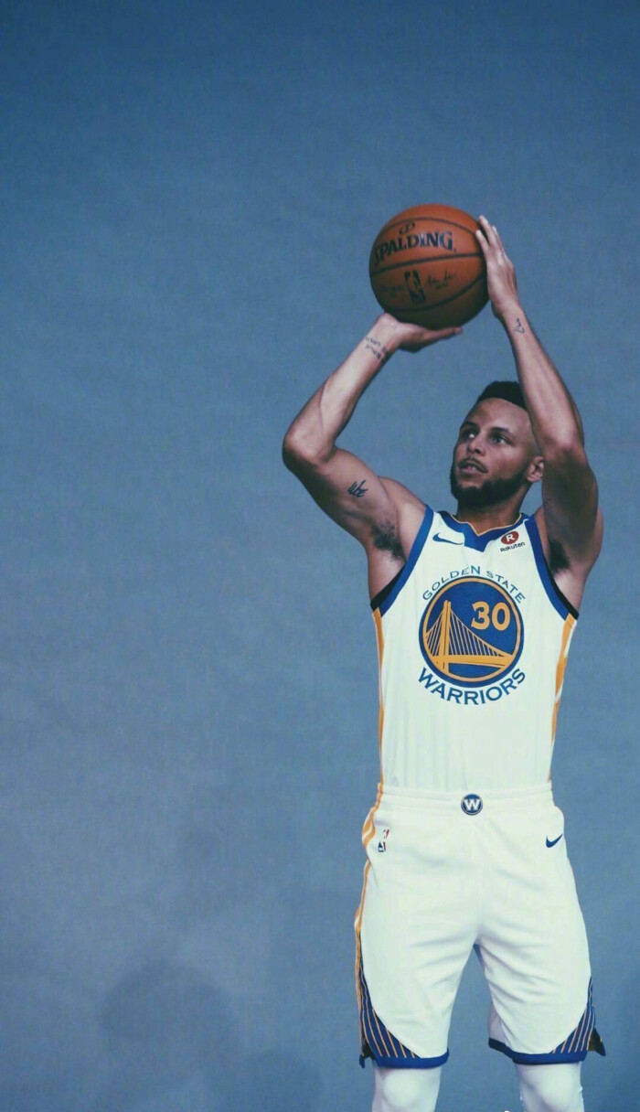 国足选帅时间线：9月5日公开选聘，今日邵佳一出任新帅（国足选帅进展：9月5日启动公开选聘，邵佳一今日担任主帅）