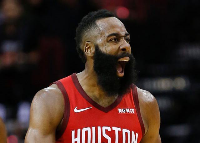 全面即战力！陈林坚10中4&三分6中3拿到12分5板2助1断（攻防兼备！陈林坚10投4中、三分6中3，贡献12分5板2助1断）