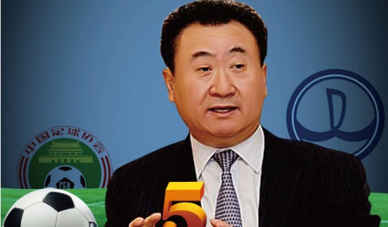 米兰女排以3-0击败贝加莫，艾格努砍25分MVP，展现统治力，整体配合出色，展现冠军底蕴。（米兰女排3-0横扫贝加莫，艾格努25分当选MVP，团队默契尽显冠军气质）