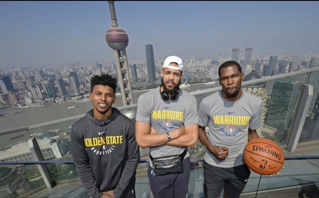 埃尔切1-1皇家社会，阿尔瓦罗-罗德里格斯破僵，奥亚萨瓦尔救主（埃尔切1-1战平皇家社会：阿尔瓦罗-罗德里格斯先拔头筹，奥亚萨瓦尔扳平救主）